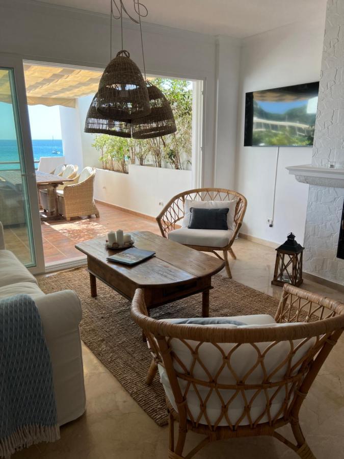 Playa Cristo Amazing Beach Terrace Appartment Estepona Bagian luar foto